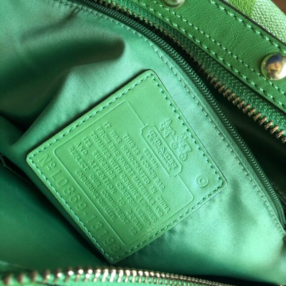 NWOT Sassy Large Bright Green Coach Satchel-Whimsical & Fun Bag - Picture 9 of 12
